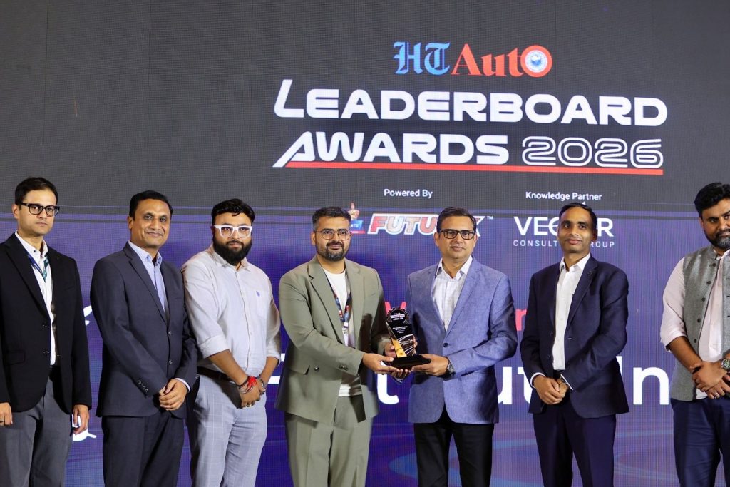 Lễ trao giải HT Auto Leaderboard Awards 2026 tại New Delhi, nơi VinFast được vinh danh Nhà sản xuất xe điện của năm